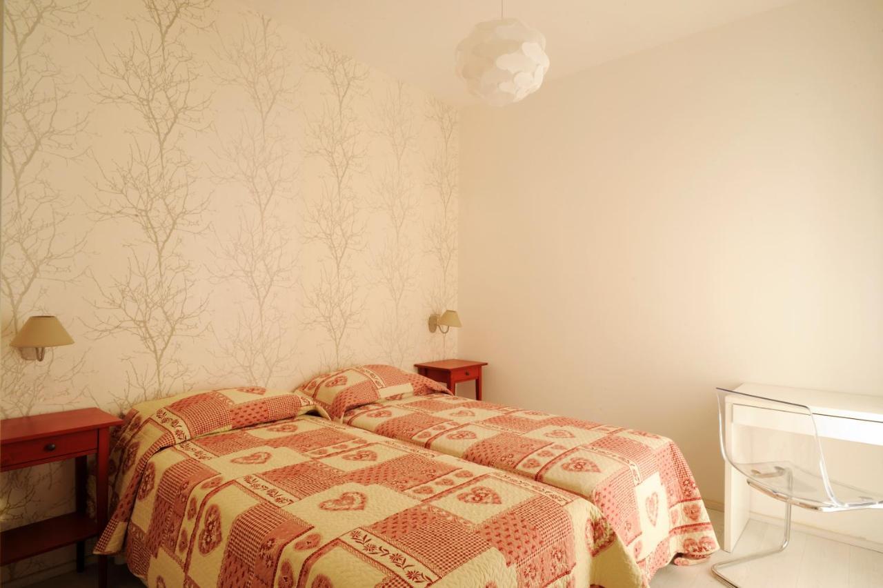 Casa Vacanze Medit อาลัสซิโอ ภายนอก รูปภาพ